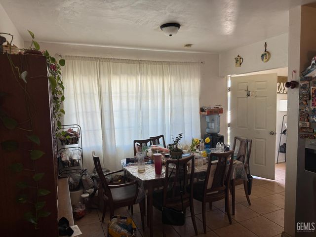 4201 Gordon Street, Bakersfield, CA 93307