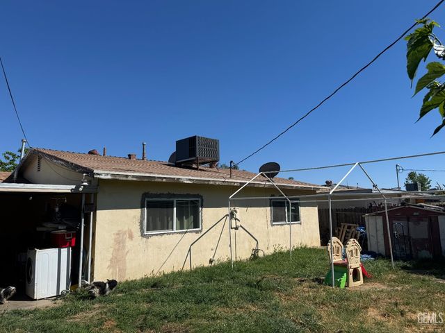 4201 Gordon Street, Bakersfield, CA 93307