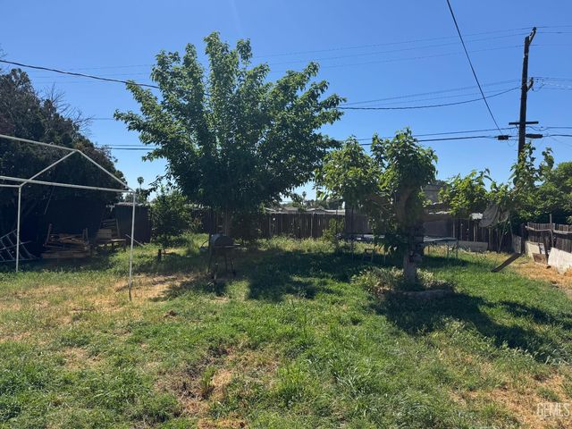 4201 Gordon Street, Bakersfield, CA 93307