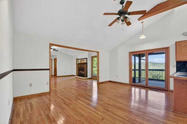 352 Messer Drive, Copperhill, TN 37317