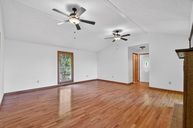 352 Messer Drive, Copperhill, TN 37317