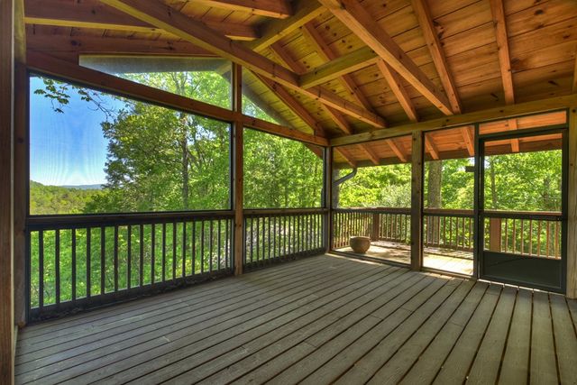 352 Messer Drive, Copperhill, TN 37317