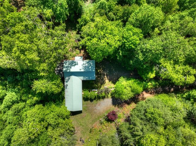 352 Messer Drive, Copperhill, TN 37317