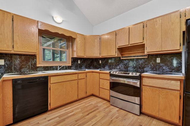 352 Messer Drive, Copperhill, TN 37317