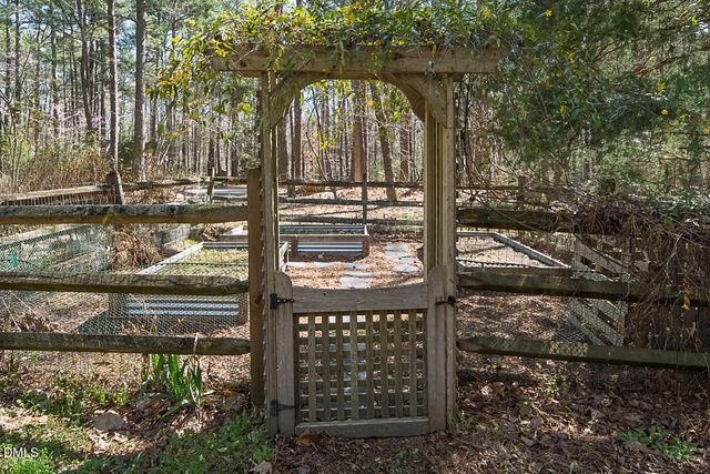 2939 Lamont Norwood Road, Pittsboro, NC 27312