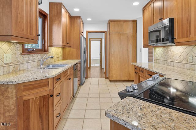 2939 Lamont Norwood Road, Pittsboro, NC 27312