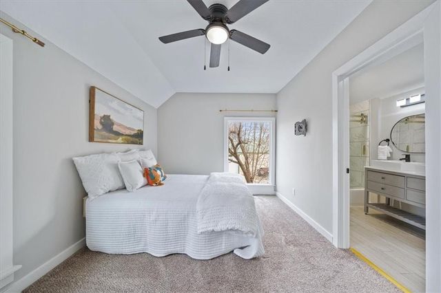 1015 W 29th Street, Kansas City, MO 64108