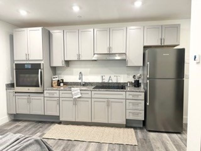 585 Essex St 527, Lynn, MA 01901