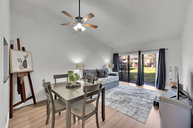 2351 NW 37th Ave, Pompano Beach, FL 33066