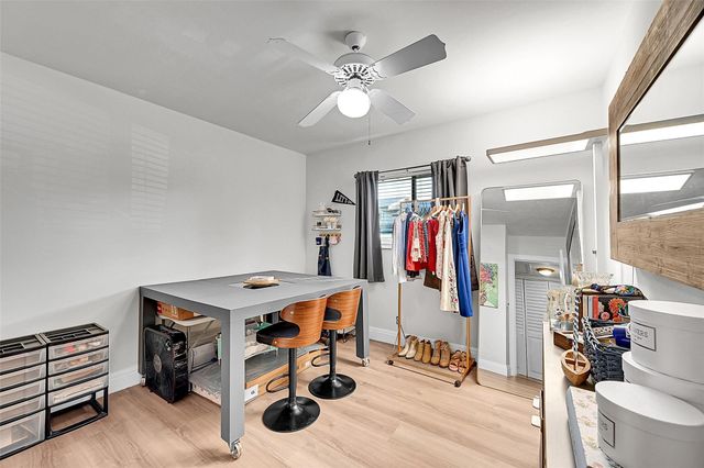 2351 NW 37th Ave, Pompano Beach, FL 33066