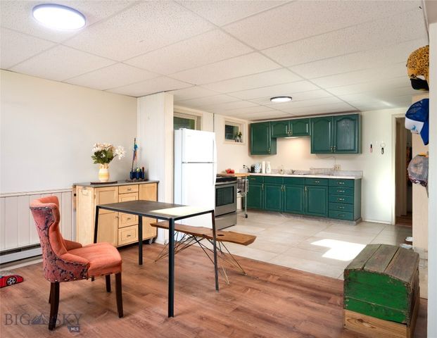 8373 Goldenstein Lane, Bozeman, MT 59715