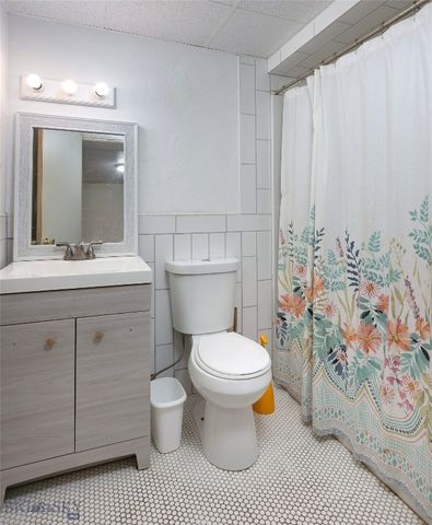 8373 Goldenstein Lane, Bozeman, MT 59715