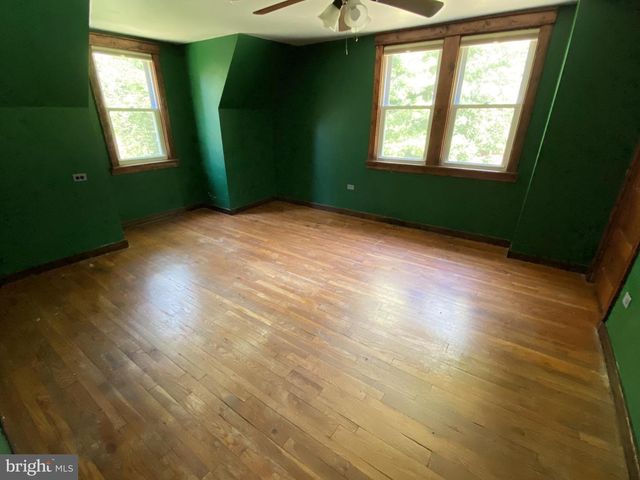 14202 HARRIS LN, Cumberland, MD 21502