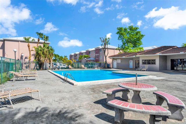 1101 SW 122nd Ave 310, Miami, FL 33184