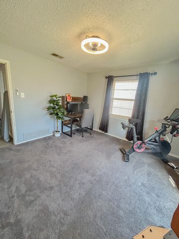 1605 Winchester Way, Bedford, TX 76022