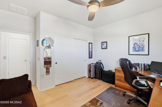 13988 E Huppenthal Boulevard, Vail, AZ 85641