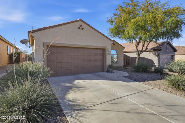 13988 E Huppenthal Boulevard, Vail, AZ 85641