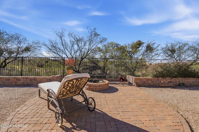 13988 E Huppenthal Boulevard, Vail, AZ 85641