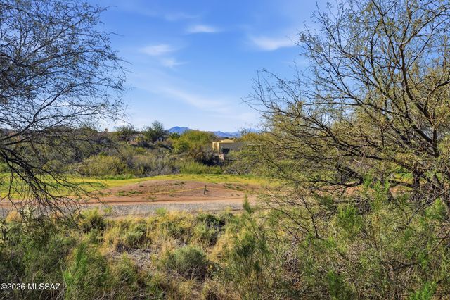 13988 E Huppenthal Boulevard, Vail, AZ 85641