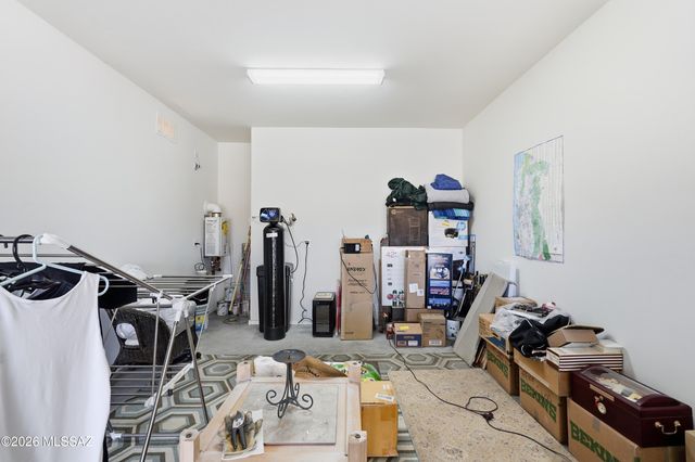 13988 E Huppenthal Boulevard, Vail, AZ 85641