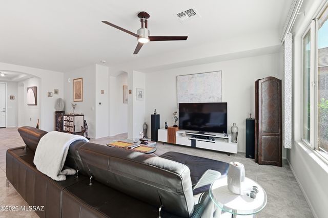 13988 E Huppenthal Boulevard, Vail, AZ 85641