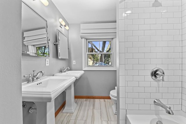 10336 W Park Ridge AVENUE, Wauwatosa, WI 53222
