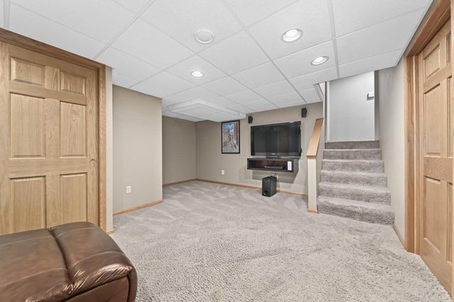 10336 W Park Ridge AVENUE, Wauwatosa, WI 53222