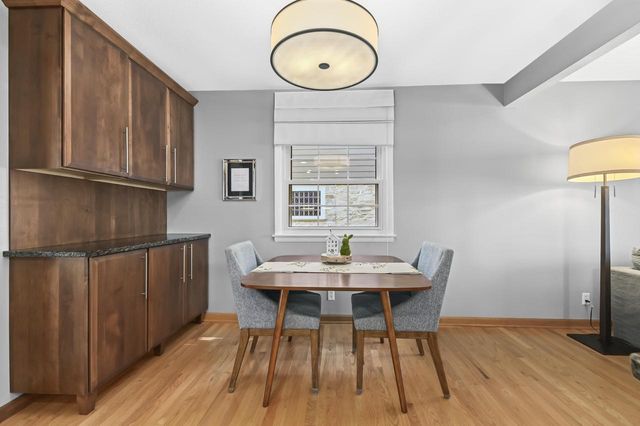 10336 W Park Ridge AVENUE, Wauwatosa, WI 53222