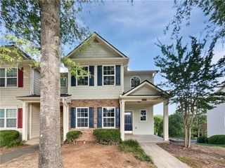 2438 Suwanee Pointe Drive, Lawrenceville, GA 30043