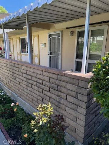 26831 Avenue Of The Oaks A, Newhall, CA 91321