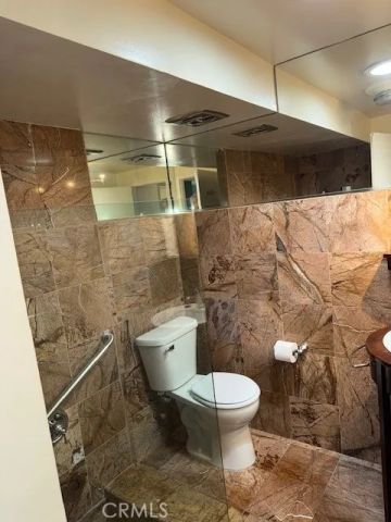 26831 Avenue Of The Oaks A, Newhall, CA 91321