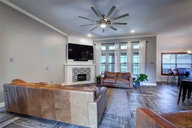 2027 Park Springs Road, Sulphur Springs, TX 75482