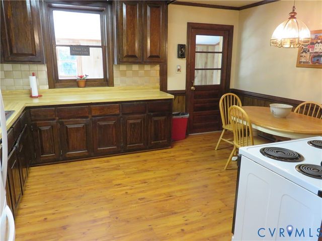 1304 Pennsylvania Ave, Glen Allen, VA 23060
