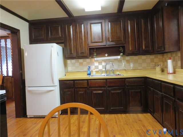 1304 Pennsylvania Ave, Glen Allen, VA 23060