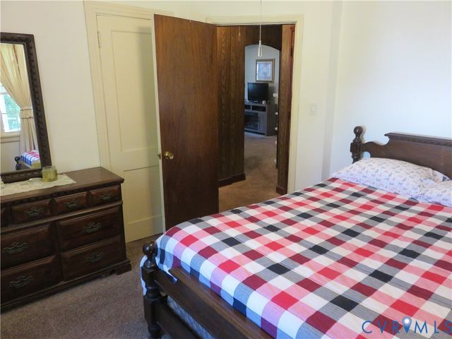 1304 Pennsylvania Ave, Glen Allen, VA 23060