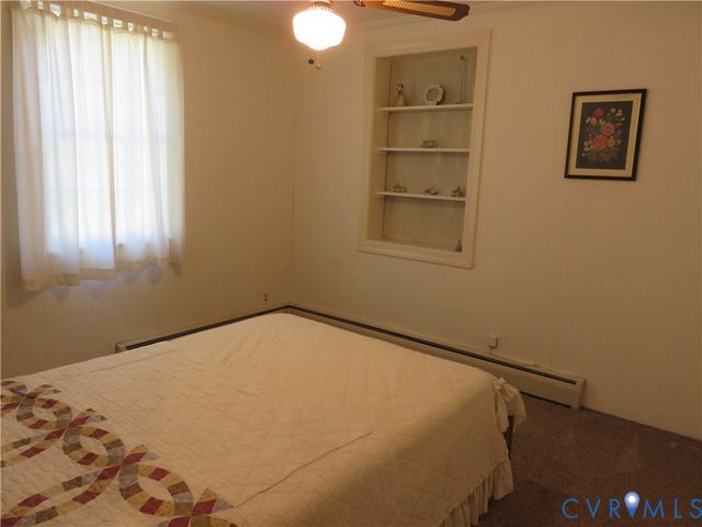 1304 Pennsylvania Ave, Glen Allen, VA 23060