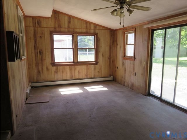 1304 Pennsylvania Ave, Glen Allen, VA 23060
