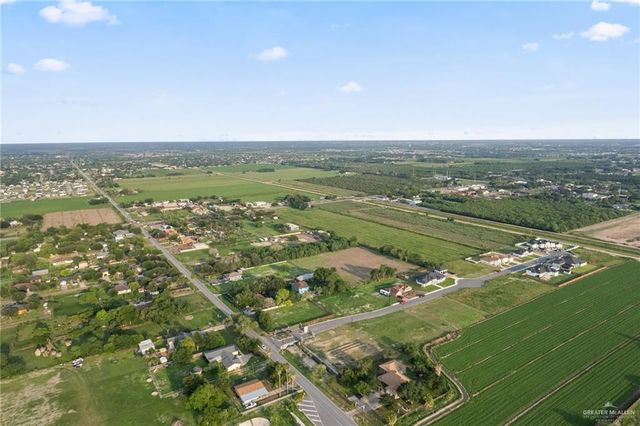 2733 Awesome Avenue, Alamo, TX 78516