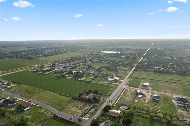 2733 Awesome Avenue, Alamo, TX 78516