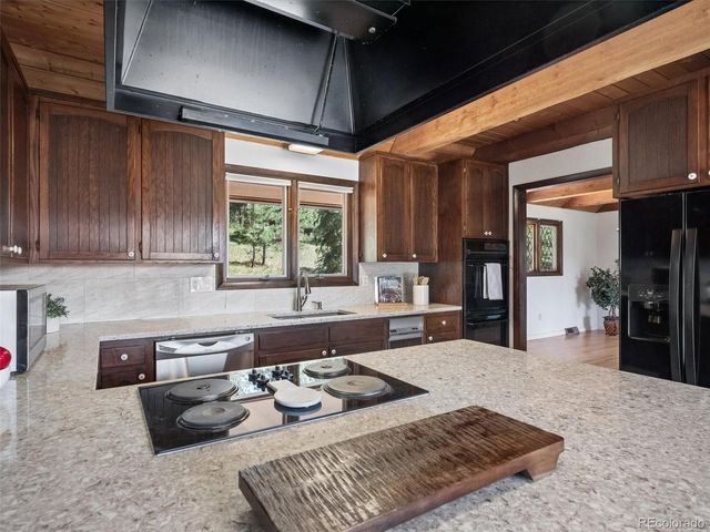 6480 Kilimanjaro Dr, Evergreen, CO 80439