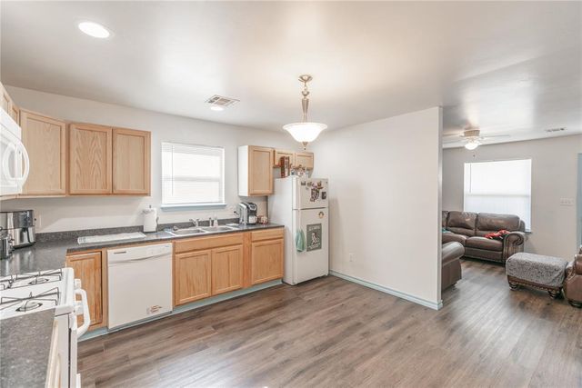 622 S Ash Street, Guthrie, OK 73044