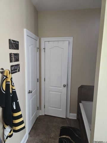 121 Therease Street, Vacherie, LA 70090