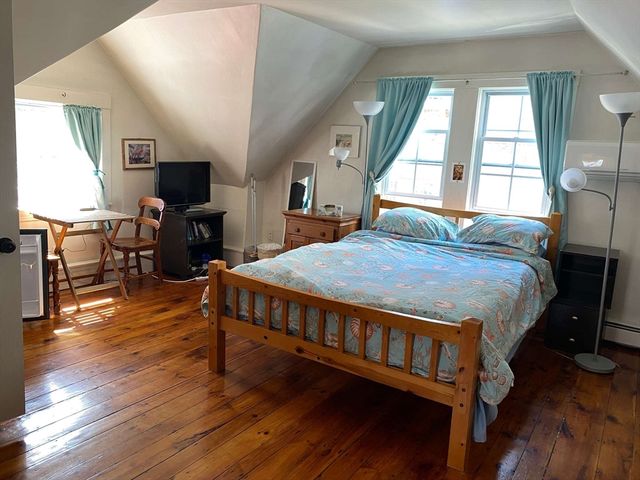 8 May St, Beverly, MA 01915