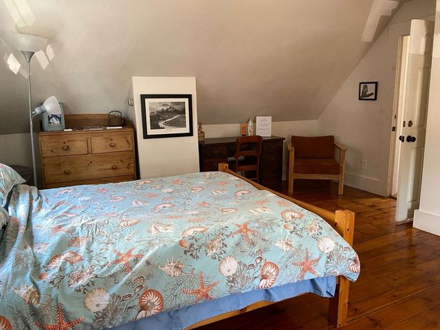 8 May St, Beverly, MA 01915