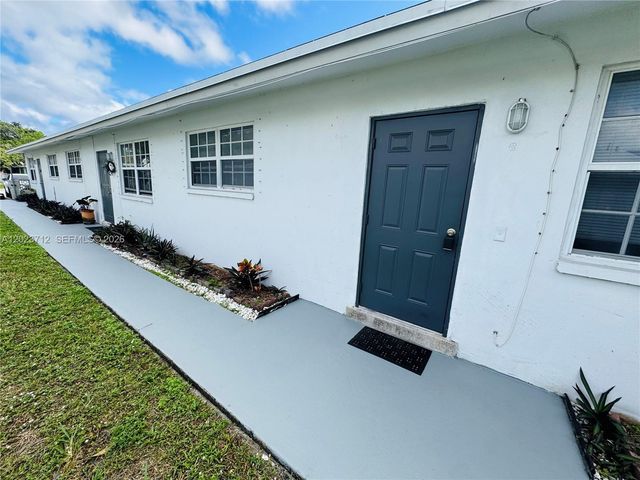 631 NW 11th Ave B, Fort Lauderdale, FL 33311