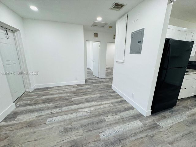 631 NW 11th Ave B, Fort Lauderdale, FL 33311