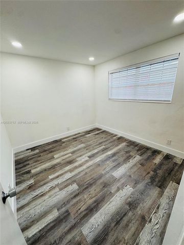 631 NW 11th Ave B, Fort Lauderdale, FL 33311