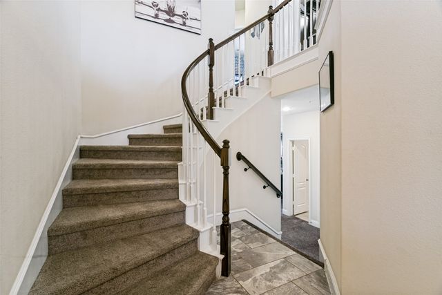 2662 Sherwood Drive, Lewisville, TX 75067