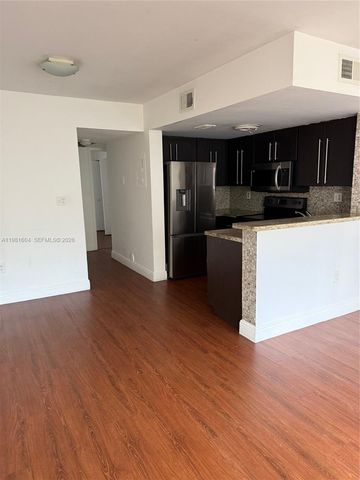 8665 NW 6th Ln 1-103, Miami, FL 33126