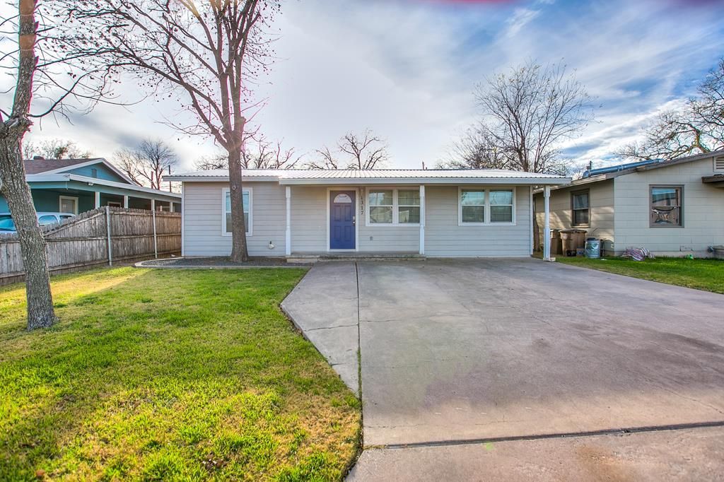 Image 24 of property listing at 1317 N Garfield St, San Angelo, TX 76901